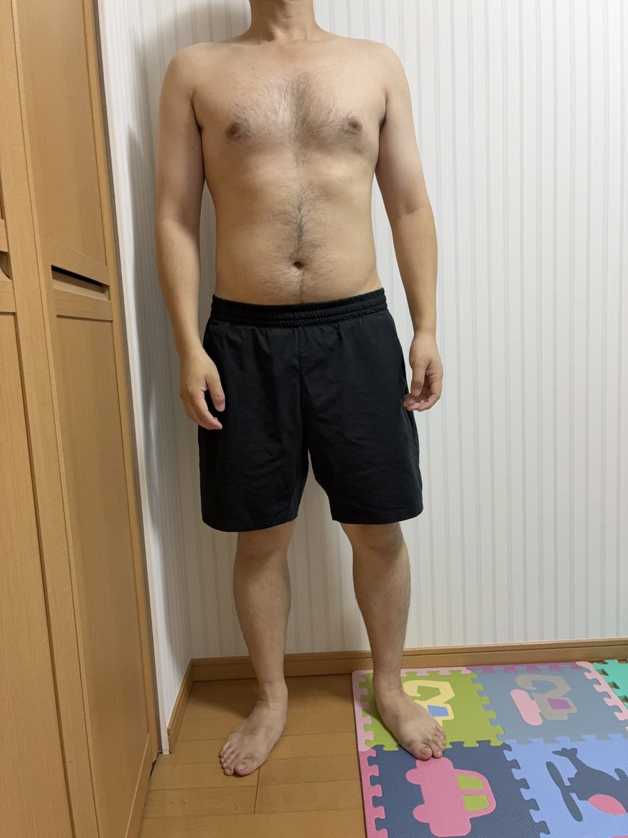 9/26時点の体型を撮影した写真(正面、首から下)
