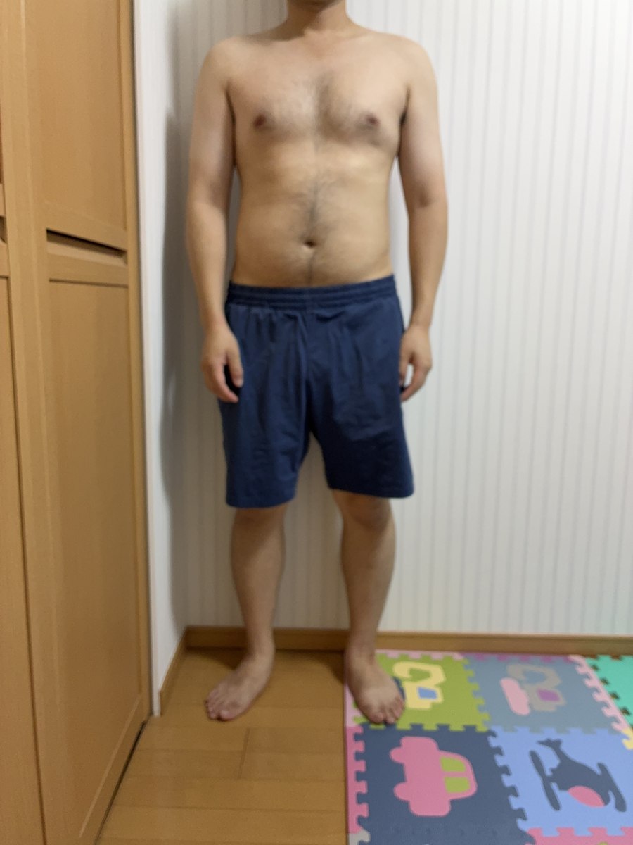 9/29時点の体型を撮影した写真(正面、首から下)