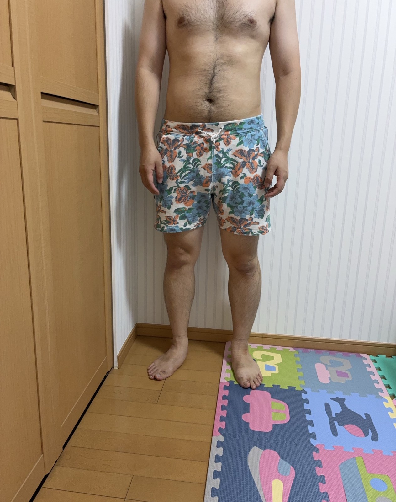 10/19時点の体型を撮影した写真(正面、首から下)